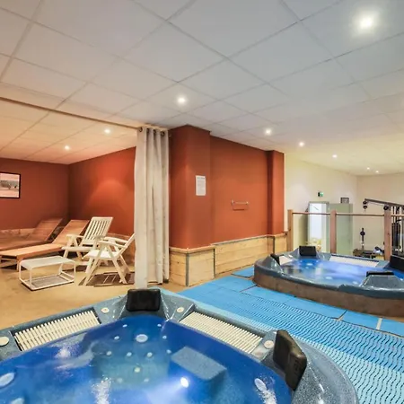 Apartment Les Temples Du Soleil - Maeva - 2 Pieces 5 Perso 94 Val Thorens